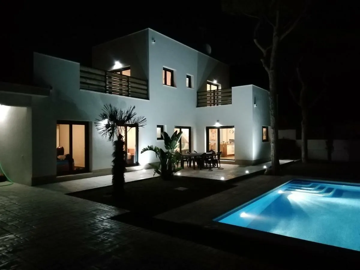 Villa Corvina Chiclana de la Frontera 0*,  Ισπανία